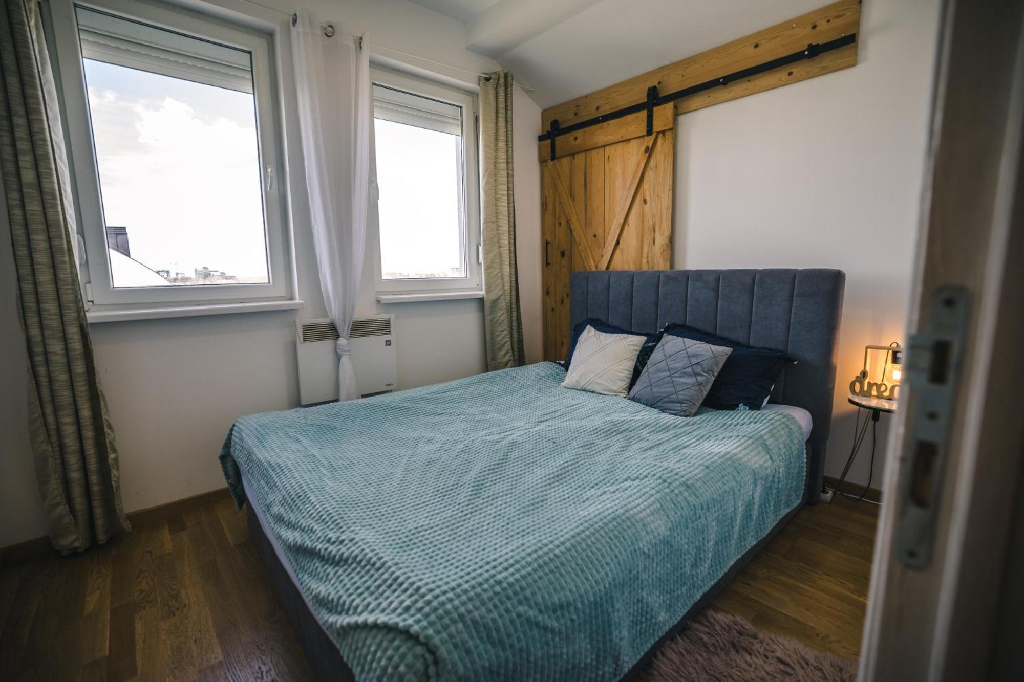 Spa Apartment Yin - Hot Tub, Sauna, Spa Novi Sad Bagian luar foto